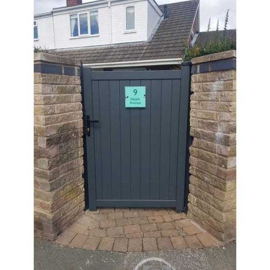 900mm x 2000mm Canterbury Pedestrian Flat Top Gate with Vertical Solid INFILL, LOCK, Lock Keep and Hinges (Grey)
