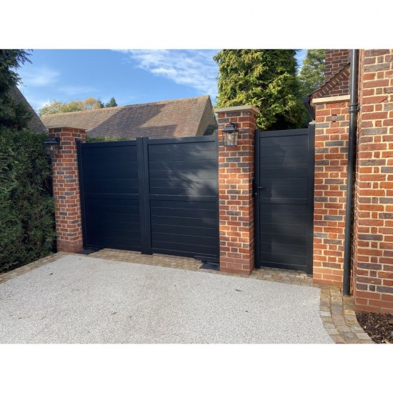 3750 x 1600mm Dartmoor Double Swing Flat Top Driveway Gate with Horizontal Solid Infill (Black)