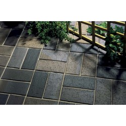 Roben Schwabing Black Muted with a Bevel Roben Schwabing Black Muted with a Bevel