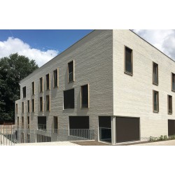 Roben Esbjerg Pearl and White Brick Roben Esbjerg Pearl and White Brick